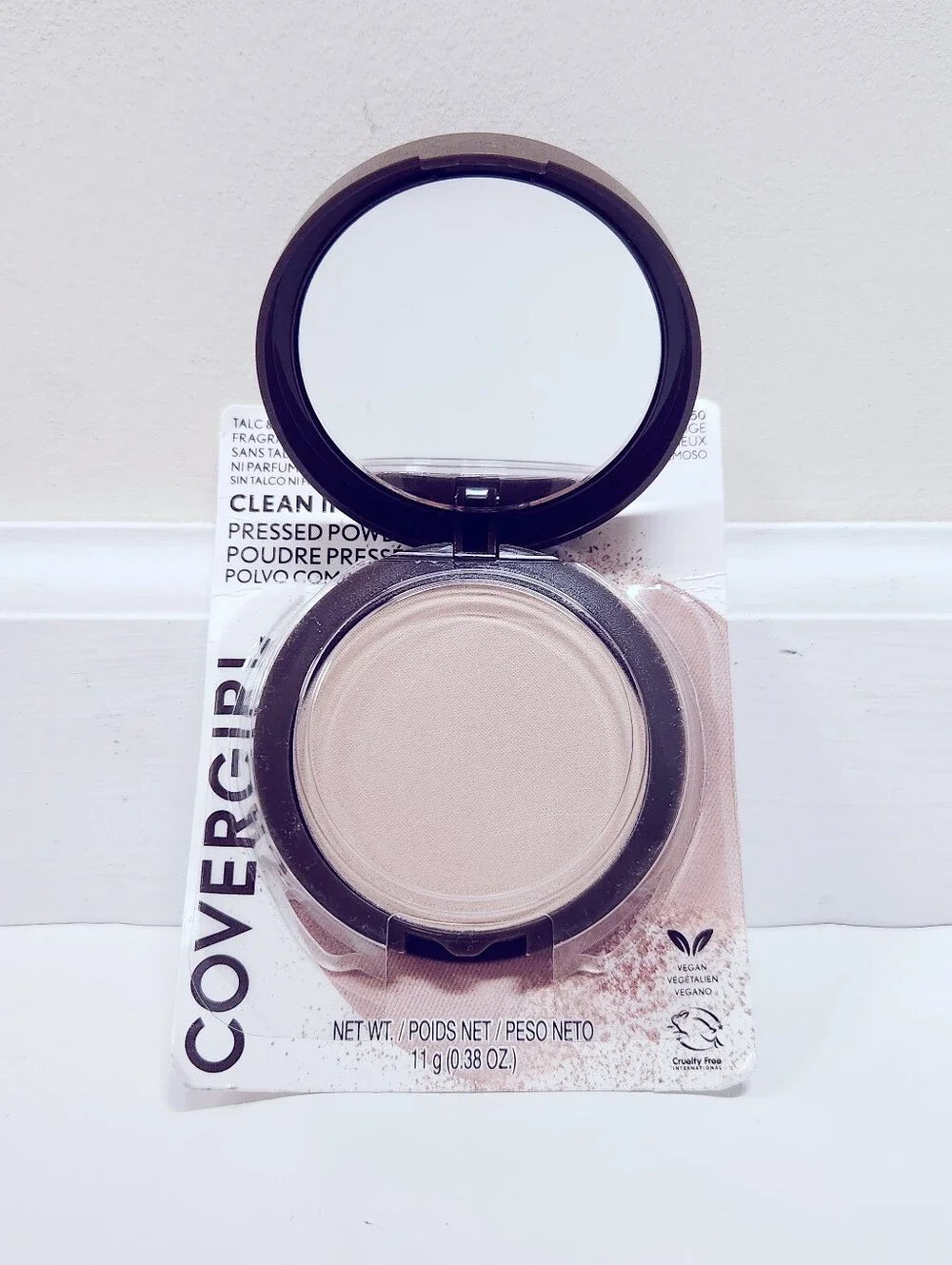 ⭐4/$15 Covergirl Clean Invisible Pressed Powder Creamy Beige